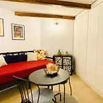 Giuliva Home